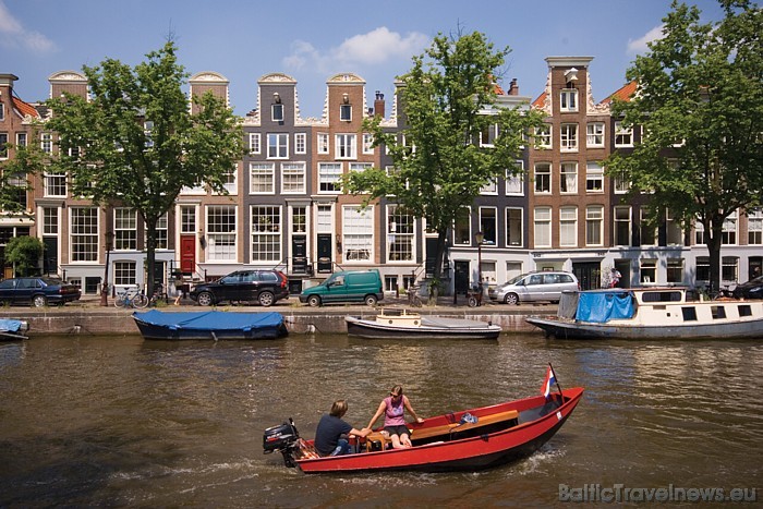 Pat mūsdienās kanālu kvartāls ir Amsterdamas turīgāko pilsoņu iemīļotākā dzīvesvieta pilsētā
Foto: Netherlands Board of Tourism & Conventions Pat mūsdienās kanālu kvartāls ir Amsterdamas turīgāko pilsoņu iemīļotākā dzīvesvieta pilsētā
Foto: Netherlands Board of Tourism & Conventions 52457