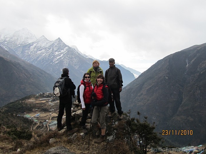 Kalnu iekarotāju grupa. Foto: Relaks Tūre 53072