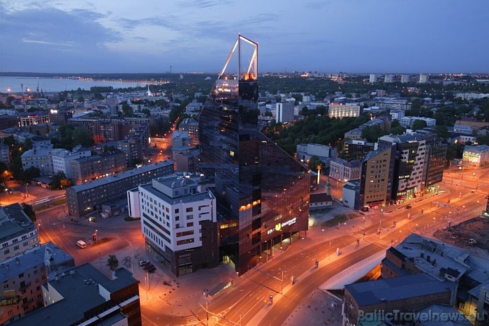 Pie visvairāk gaidītajiem notikumiem Tallinā pieder, piemēram, dizaina nakts septembrī vai jaunatnes cirka festivāls jūlijā
Foto: Visit Estonia/Jarek Pie visvairāk gaidītajiem notikumiem Tallinā pieder, piemēram, dizaina nakts septembrī vai jaunatnes cirka festivāls jūlijā
Foto: Visit Estonia/Jarek 54115