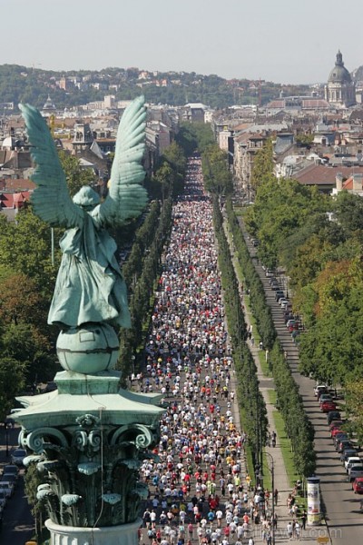 Andrássy Avenue ir nosaukts bijušā premjerministra vārdā, kur Budapeštu padarīja par īstu metropilitēna pilsētu
Foto: Hungary.com 57592