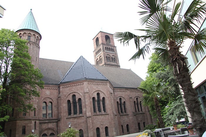 Rūras reģions Vācijā (www.ruhr-tourismus.de) 60423