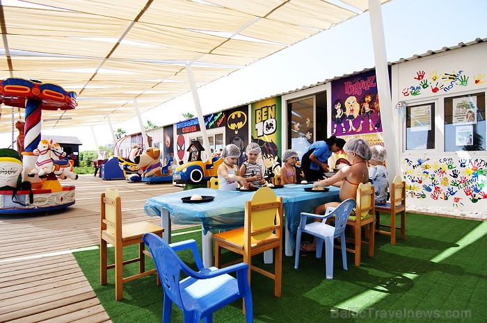 Viesnīcai Sueno Hotels Golf Belek ir bērnu baseins, rotaļlaukums, miniklubs (4-12 g.v.). Viesi var izmantot auklītes pakalpojumus par papildus samaksu Viesnīcai Sueno Hotels Golf Belek ir bērnu baseins, rotaļlaukums, miniklubs (4-12 g.v.). Viesi var izmantot auklītes pakalpojumus par papildus samaksu 60615
