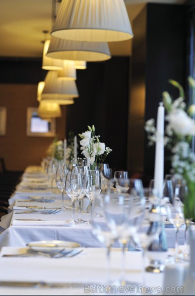 Viesnīcas Amara Wing Resort teritorijā ir galvenais restorāns, 6 a la carte restorāni un 6 bāri 61249