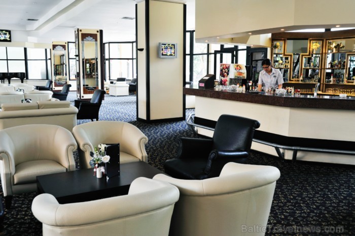 Viens no sešiem viesnīcas PR Club Saphire bāriem 61551
