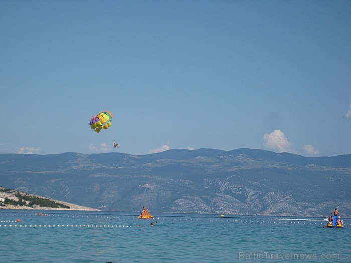 Sportiskas aktivitātes Baška pludmalē 66101