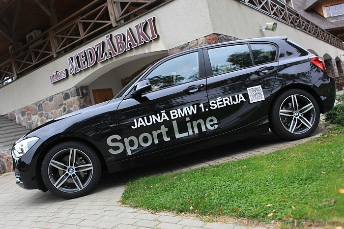 Travelnews.lv testē jauno BMW 120d Sport Line, apciemojot viesu namu Medzābaki (www.medzabaki.lv), kas atrodas no Rīgas īsi pirms Saulkrastiem. Foto:  67545