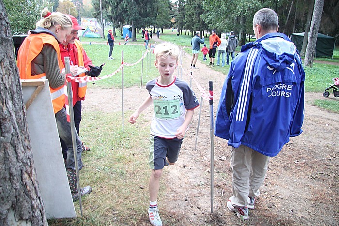 Ogres novada rudens kross pulcē sportistus Zilajos kalnos 09.10.2011 67703