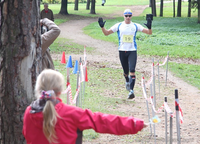 Ogres novada rudens kross pulcē sportistus Zilajos kalnos 09.10.2011 67710