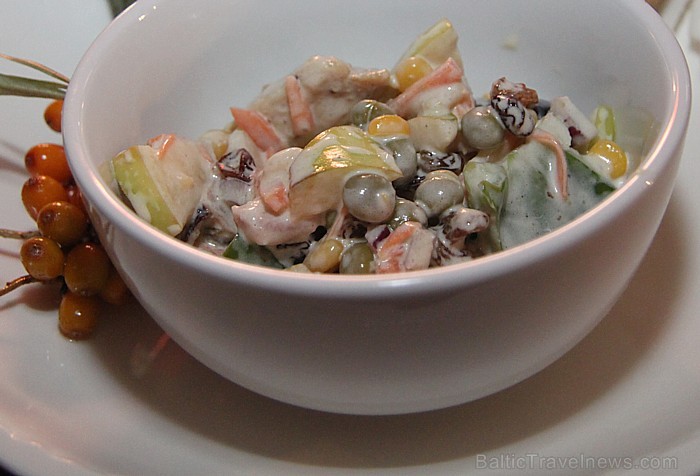 Karstasinīgs brazīlietis Rodžers Riko izbauda latviešu virtuvi un viesmīlību Vecrīgas restorānā Taverna - www.latvianfood.lv Karstasinīgs brazīlietis Rodžers Riko izbauda latviešu virtuvi un viesmīlību Vecrīgas restorānā Taverna - www.latvianfood.lv 69085