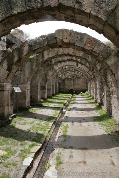 Agora. Ceļojumu stāsts par Izmiru: šeit 74249