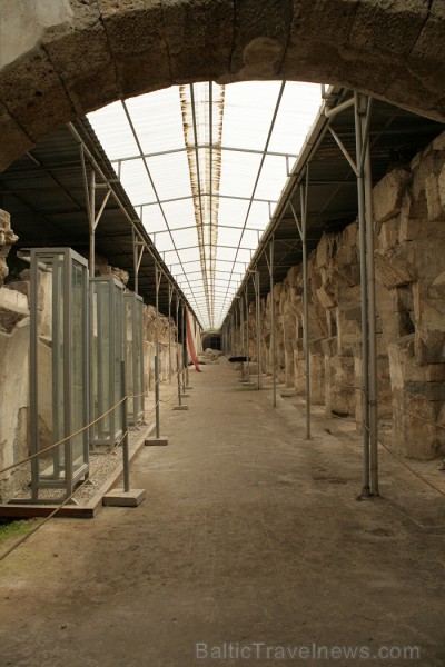 Agora. Ceļojumu stāsts par Izmiru: šeit 74251