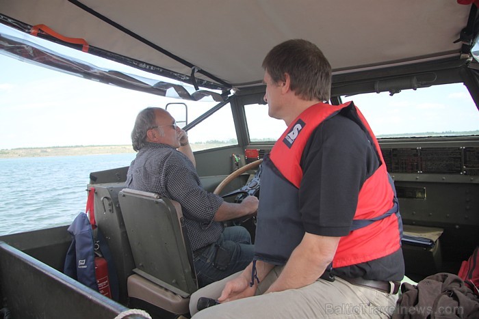 Piedzīvojumu ceļojums ar militāro amfībiju DUKW 353 pa Leipcigas apkārtnes ezeriem un sauszemi -  www.amphibientour.de 75488