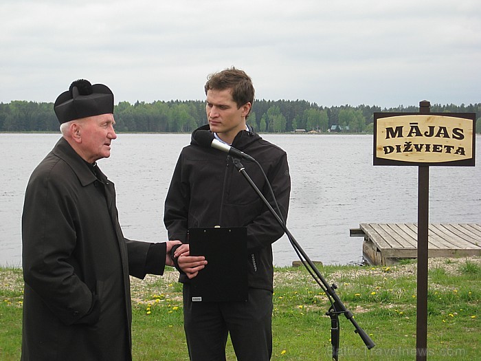 Konstantīns Bojārs, Ogres Sv. Meinarda Romas Katoļu Draudzes prāvests runā par Svētā Meinarda baznīcu, kas ir kristietības aizsākumu vieta Latvijas te Konstantīns Bojārs, Ogres Sv. Meinarda Romas Katoļu Draudzes prāvests runā par Svētā Meinarda baznīcu, kas ir kristietības aizsākumu vieta Latvijas te 75560