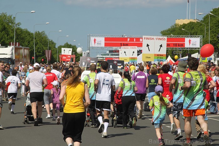 21. Rīgas maratons, kas notika 20.05.2012 un pulcēja dažādās distancēs 18 180 skrējējus (www.wess-select.lv) 21. Rīgas maratons, kas notika 20.05.2012 un pulcēja dažādās distancēs 18 180 skrējējus (www.wess-select.lv) 75714