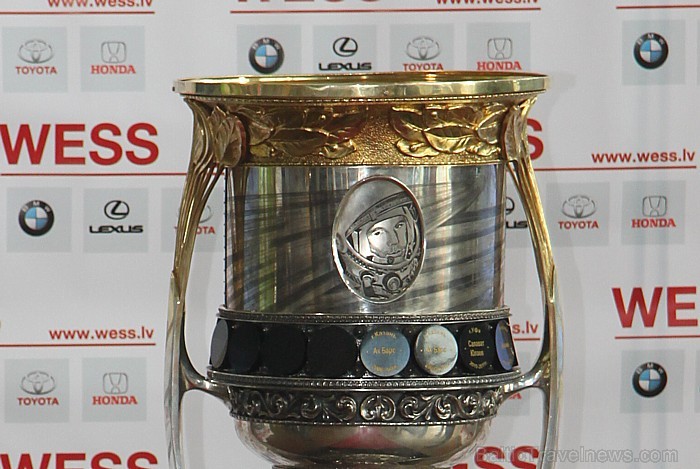KHL Gagarina kauss var kļūt par ceļošanas cienīgu objektu, lai cilvēki no tālām un tuvām pilsētām dotos to apskatīt KHL Gagarina kauss var kļūt par ceļošanas cienīgu objektu, lai cilvēki no tālām un tuvām pilsētām dotos to apskatīt 78907