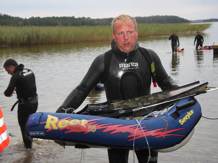 Starptautiskas zemūdens medības sacensības Sivera ezerā 25.08-26.08.2012. Foto sponsors: www.campsiveri.lv 81223