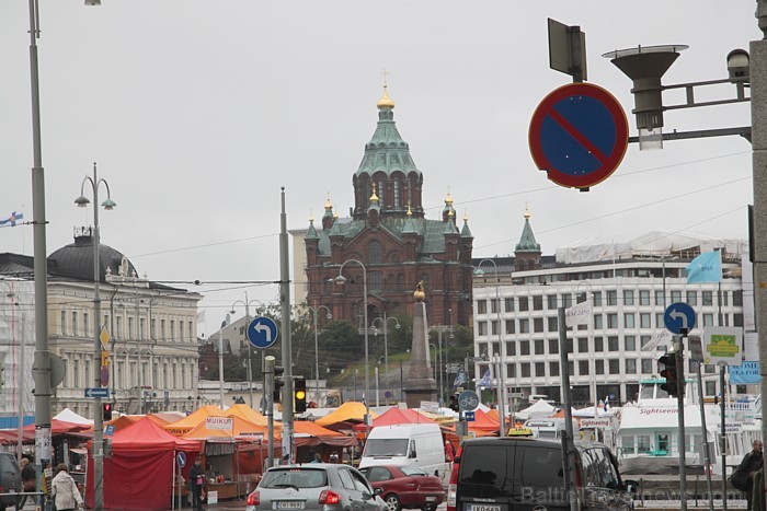Uspenskas katedrāle – lielākā pareizticīgo katedrāle Rietumeiropā un tirgus laukums 81869