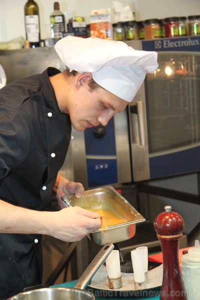 Pavāru konkurss «Latvijas 2012. gada pavārs» pārtikas izstādē «Riga Food 2012». Foto sponsors: www.pavaruklubs.lv 81957
