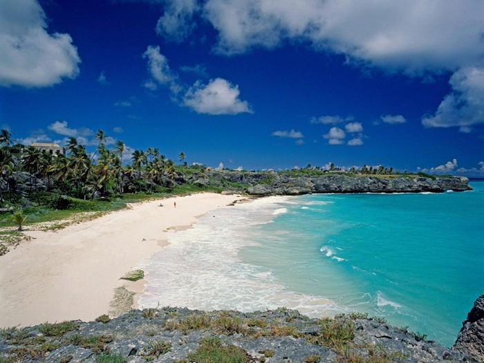 Ruma dzimtene – Barbadosa pārsteidz ar savu mantojuma, kultūras un dabas krāšņumu. Foto: www.visitbarbados.org Ruma dzimtene – Barbadosa pārsteidz ar savu mantojuma, kultūras un dabas krāšņumu. Foto: www.visitbarbados.org 82688