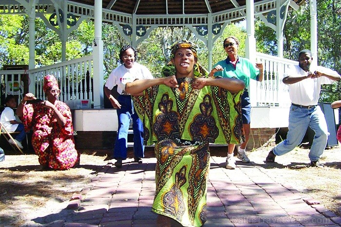 Saulainā Florida, kur saule spīd 300 dienas gadā, spēj apburt ikvienu. Foto: www.visitclearwaterflorida.com Saulainā Florida, kur saule spīd 300 dienas gadā, spēj apburt ikvienu. Foto: www.visitclearwaterflorida.com 83026