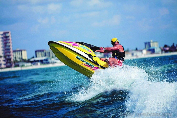 Saulainā Florida, kur saule spīd 300 dienas gadā, spēj apburt ikvienu. Foto: www.visitclearwaterflorida.com Saulainā Florida, kur saule spīd 300 dienas gadā, spēj apburt ikvienu. Foto: www.visitclearwaterflorida.com 83061