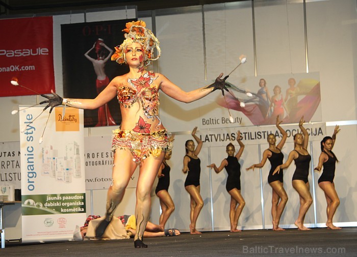 Skaistumkopšanas izstādes «Baltic Beauty 2012» konkursi - «Body art 2012» un asociatīvā tēla konkurss. Foto sponsors: www.startours.lv Skaistumkopšanas izstādes «Baltic Beauty 2012» konkursi - «Body art 2012» un asociatīvā tēla konkurss. Foto sponsors: www.startours.lv 84315