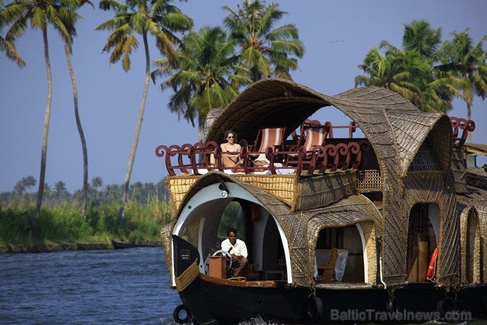 Kerala ir viens no Indijas štatiem, kas atrodas Indostānas pussalas dienvidos un Keralu sauc par Dievu, maģijas un garšvielu zemi. Foto:www.keralatour Kerala ir viens no Indijas štatiem, kas atrodas Indostānas pussalas dienvidos un Keralu sauc par Dievu, maģijas un garšvielu zemi. Foto:www.keralatour 84734