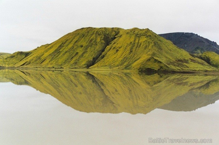 Islande jeb Īslande ir salu valsts Atlantijas okeāna ziemeļos starp Grenlandi, Norvēģiju un Britu salām. Foto: www.icelandtouristboard.com 85175