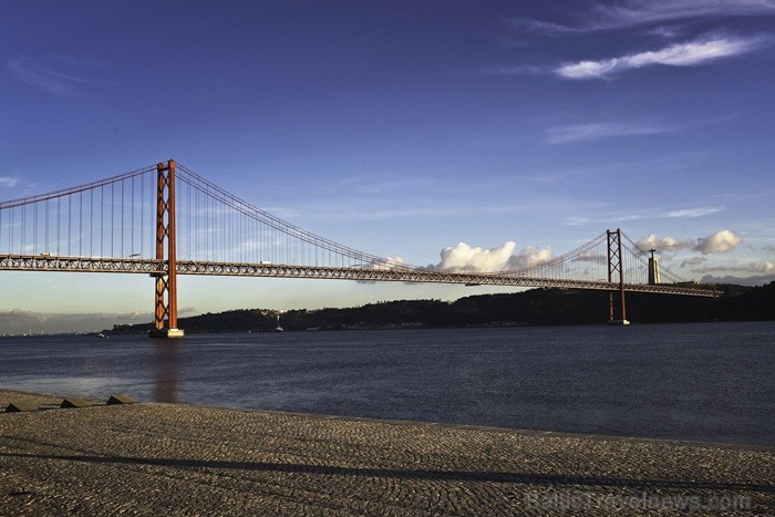 Lisabona ir Portugāles galvaspilsēta un lielākā pilsēta, kuras vēsturiskais centrs atrodas uz stāviem pakalniem. Foto: www.visitlisboa.com Lisabona ir Portugāles galvaspilsēta un lielākā pilsēta, kuras vēsturiskais centrs atrodas uz stāviem pakalniem. Foto: www.visitlisboa.com 85242