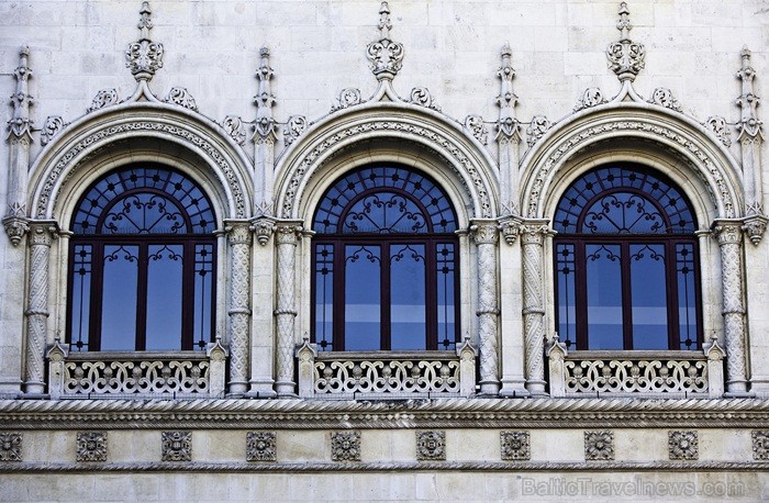 Lisabona ir Portugāles galvaspilsēta un lielākā pilsēta, kuras vēsturiskais centrs atrodas uz stāviem pakalniem. Foto: www.visitlisboa.com Lisabona ir Portugāles galvaspilsēta un lielākā pilsēta, kuras vēsturiskais centrs atrodas uz stāviem pakalniem. Foto: www.visitlisboa.com 85265
