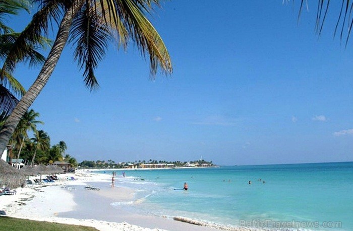 Aruba ir 33km gara sala Mazo Antiļu salu grupā, kas kopā ar Nīderlandi, Sintmārtenu un Kirasao veido Nīderlandes karalisti. Foto: www.aruba.com Aruba ir 33km gara sala Mazo Antiļu salu grupā, kas kopā ar Nīderlandi, Sintmārtenu un Kirasao veido Nīderlandes karalisti. Foto: www.aruba.com 85372