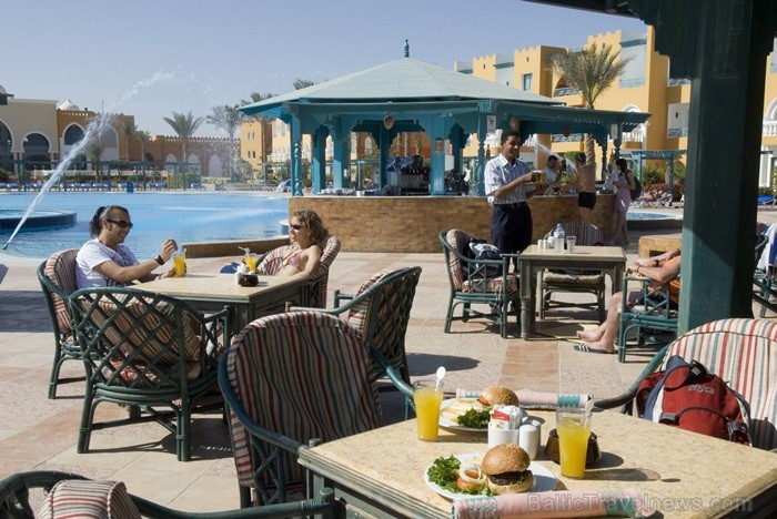 Hurgada ir Ēģiptes vispasakainākais kūrorts un tūrisma centrs, kas atrodas Sarkanās jūras krastos. Foto: www.sunrisehotels-egypt.com Hurgada ir Ēģiptes vispasakainākais kūrorts un tūrisma centrs, kas atrodas Sarkanās jūras krastos. Foto: www.sunrisehotels-egypt.com 85726