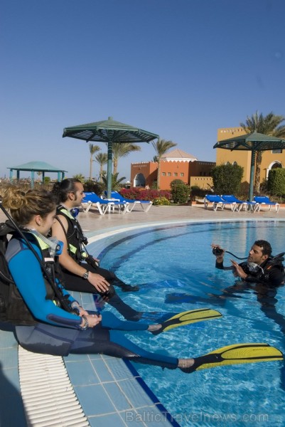 Hurgada ir Ēģiptes vispasakainākais kūrorts un tūrisma centrs, kas atrodas Sarkanās jūras krastos. Foto: www.sunrisehotels-egypt.com Hurgada ir Ēģiptes vispasakainākais kūrorts un tūrisma centrs, kas atrodas Sarkanās jūras krastos. Foto: www.sunrisehotels-egypt.com 85727