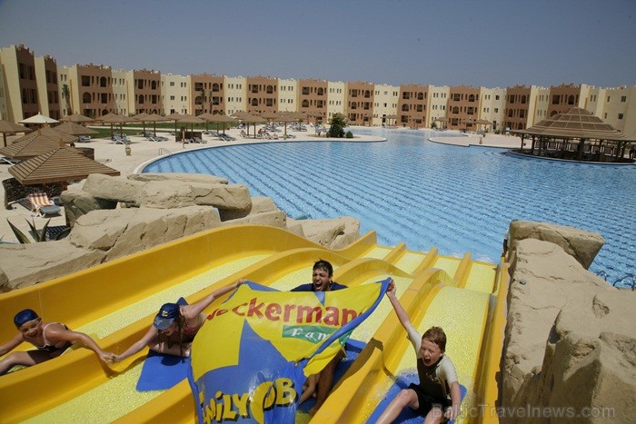 Hurgada ir Ēģiptes vispasakainākais kūrorts un tūrisma centrs, kas atrodas Sarkanās jūras krastos. Foto: www.sunrisehotels-egypt.com Hurgada ir Ēģiptes vispasakainākais kūrorts un tūrisma centrs, kas atrodas Sarkanās jūras krastos. Foto: www.sunrisehotels-egypt.com 85735