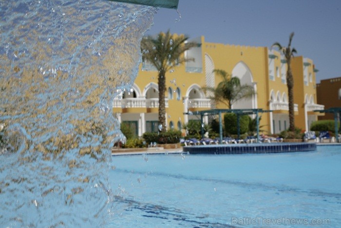 Hurgada ir Ēģiptes vispasakainākais kūrorts un tūrisma centrs, kas atrodas Sarkanās jūras krastos. Foto: www.sunrisehotels-egypt.com Hurgada ir Ēģiptes vispasakainākais kūrorts un tūrisma centrs, kas atrodas Sarkanās jūras krastos. Foto: www.sunrisehotels-egypt.com 85744