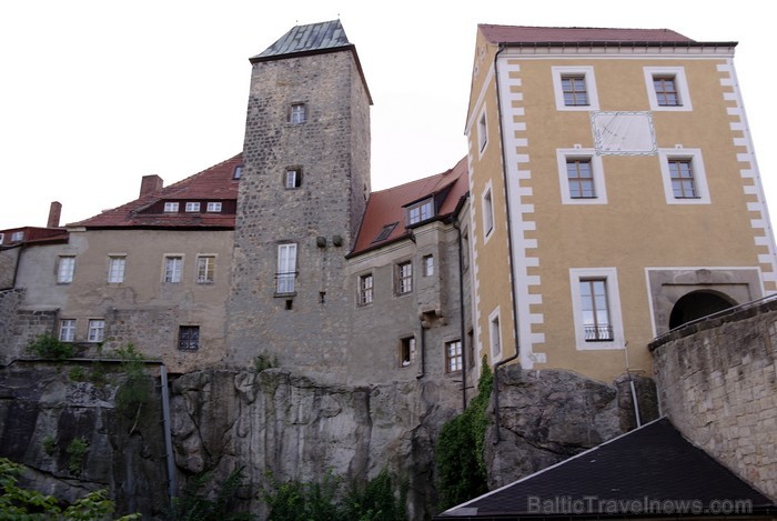 Kēnigšteinas cietoksnis. Remiro Travel piedāvā braucienus 2013. gada jūlijā un augustā uz Saksijas un Bohēmijas Šveici. Foto: www.remirotravel.lv Kēnigšteinas cietoksnis. Remiro Travel piedāvā braucienus 2013. gada jūlijā un augustā uz Saksijas un Bohēmijas Šveici. Foto: www.remirotravel.lv 87298