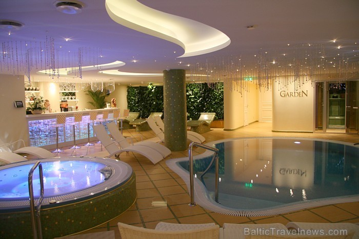 Viesnīcas Baltic Beach Hotel SPA centrs piedāvā vairāk kā 400 procedūras. Tas ir plaši pazīstams pateicoties unikālajam pakalpojumu klāstam un ļoti au 87533