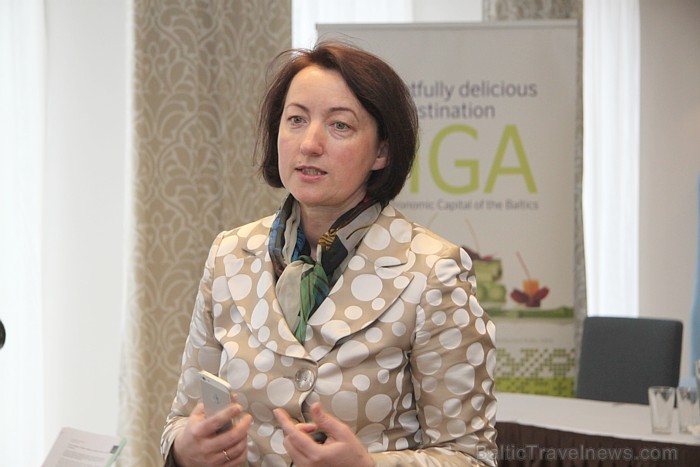 Viesnīcas «Astor Rīga Hotel» vadītāja Dace Stežkina informē žurnālistus par kompānijas nākotnes plāniem, kas paredz jaunu viesnīcu celtniecību - www.a Viesnīcas «Astor Rīga Hotel» vadītāja Dace Stežkina informē žurnālistus par kompānijas nākotnes plāniem, kas paredz jaunu viesnīcu celtniecību - www.a 89322