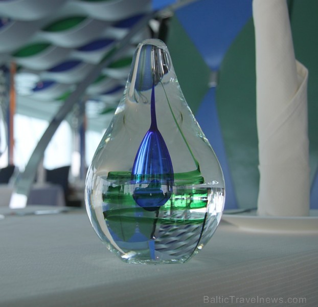 Travelnews.lv apmeklē pasaules populāro luksus viesnīcu Burj Al Arab, kas atrodas Dubaijā. Foto sponsors: www.GoAdventure.lv Travelnews.lv apmeklē pasaules populāro luksus viesnīcu Burj Al Arab, kas atrodas Dubaijā. Foto sponsors: www.GoAdventure.lv 94645