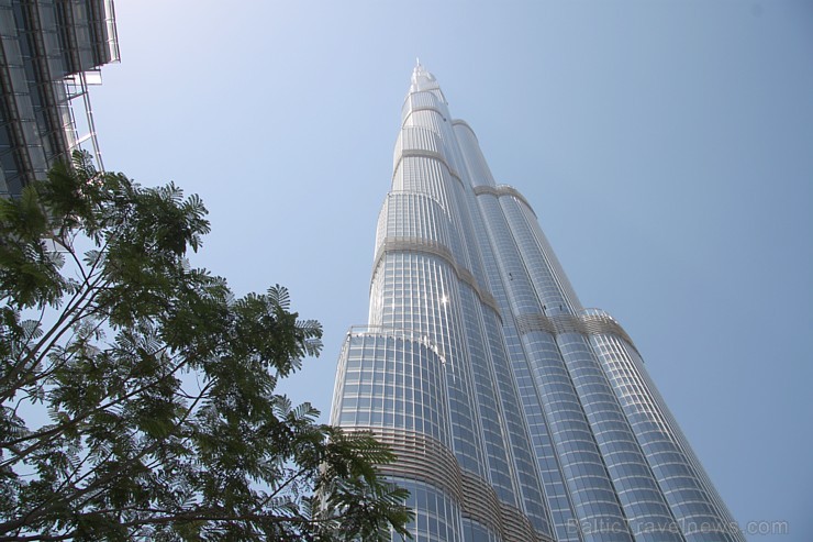 Travelnews.lv apmeklē pasaules augstāko celtni - Burj Khalifa (828 metri). Foto sponsors: www.goadventure.lv Travelnews.lv apmeklē pasaules augstāko celtni - Burj Khalifa (828 metri). Foto sponsors: www.goadventure.lv 95222