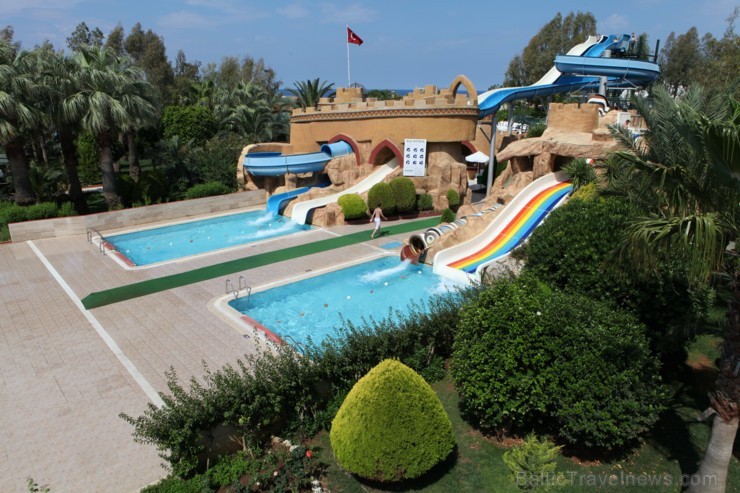 DELPHIN DELUXE RESORT 5* UAI (SIDE) – akvaparks maziem un lieliem. Foto sponsors: www.goadventure.lv DELPHIN DELUXE RESORT 5* UAI (SIDE) – akvaparks maziem un lieliem. Foto sponsors: www.goadventure.lv 95462