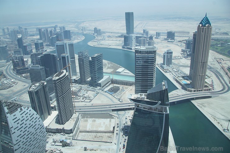 Travelnews.lv apmeklē pasaulē augstāko viesnīcu JW Marriott Marquis Hotel Dubai. Foto sponsors: www.goadventure.lv Travelnews.lv apmeklē pasaulē augstāko viesnīcu JW Marriott Marquis Hotel Dubai. Foto sponsors: www.goadventure.lv 95671
