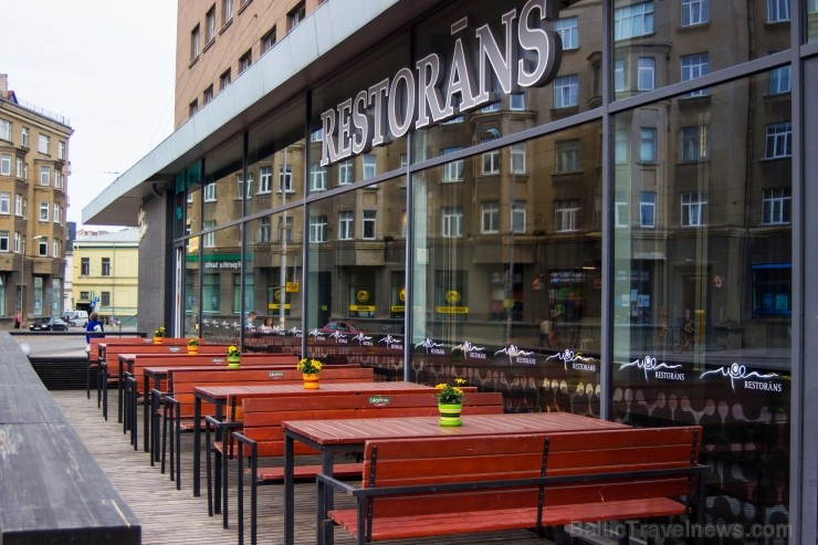 Restorāns, suši, svinību un konferenču zāles pašā Liepājas sirdī - viesnīcā Līva. Vairāk informācijas www.restoransupe.lv Restorāns, suši, svinību un konferenču zāles pašā Liepājas sirdī - viesnīcā Līva. Vairāk informācijas www.restoransupe.lv 95775
