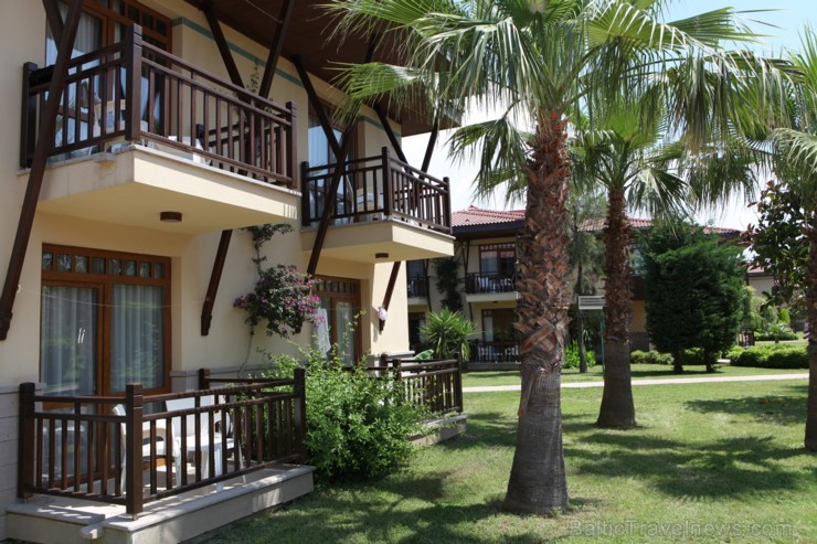 CLUB HOTEL FELICIA VILLAGE  (SIDE) – bungalow tipa mājiņas. Foto sponsors: www.goadventure.lv 96135
