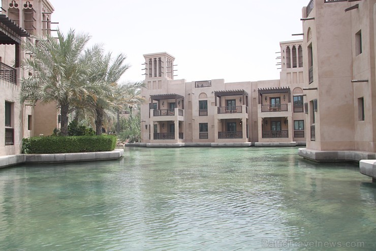 Travelnews.lv apmeklē greznu viesnīcu kompleksu Dubaijā - «Madinat Jumeirah Resort». Foto sponsors: www.GoAdventure.lv Travelnews.lv apmeklē greznu viesnīcu kompleksu Dubaijā - «Madinat Jumeirah Resort». Foto sponsors: www.GoAdventure.lv 96160