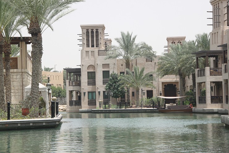 Travelnews.lv apmeklē greznu viesnīcu kompleksu Dubaijā - «Madinat Jumeirah Resort». Foto sponsors: www.GoAdventure.lv Travelnews.lv apmeklē greznu viesnīcu kompleksu Dubaijā - «Madinat Jumeirah Resort». Foto sponsors: www.GoAdventure.lv 96163