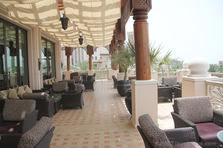 Travelnews.lv apmeklē greznu viesnīcu kompleksu Dubaijā - «Madinat Jumeirah Resort». Foto sponsors: www.GoAdventure.lv Travelnews.lv apmeklē greznu viesnīcu kompleksu Dubaijā - «Madinat Jumeirah Resort». Foto sponsors: www.GoAdventure.lv 96182