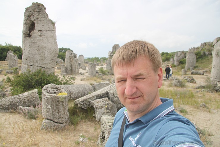 Travelnews.lv apmeklē noslēpumaino akmeņu mežu «Probiti Kamni» Bulgārijā. Foto sponsors - www.goadventure.lv Travelnews.lv apmeklē noslēpumaino akmeņu mežu «Probiti Kamni» Bulgārijā. Foto sponsors - www.goadventure.lv 96362