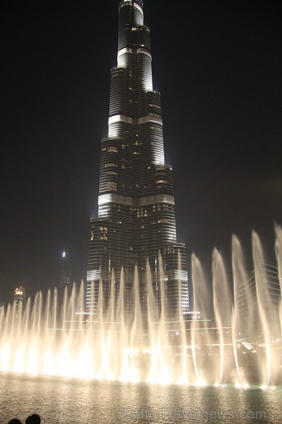 Travelnews.lv apmeklē Dubaijas muzikālās un pasaulē visaugstākās strūklakas. Foto sponsors: www.GoAdventure.lv Travelnews.lv apmeklē Dubaijas muzikālās un pasaulē visaugstākās strūklakas. Foto sponsors: www.GoAdventure.lv 96509