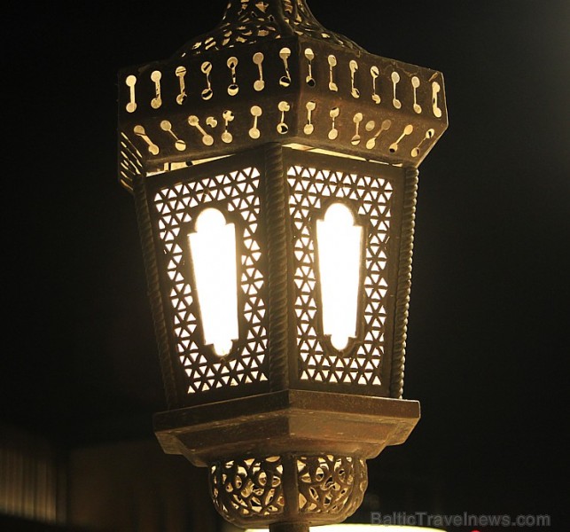 Travelnews.lv apmeklē Dubaijas muzikālās un pasaulē visaugstākās strūklakas. Foto sponsors: www.GoAdventure.lv Travelnews.lv apmeklē Dubaijas muzikālās un pasaulē visaugstākās strūklakas. Foto sponsors: www.GoAdventure.lv 96512